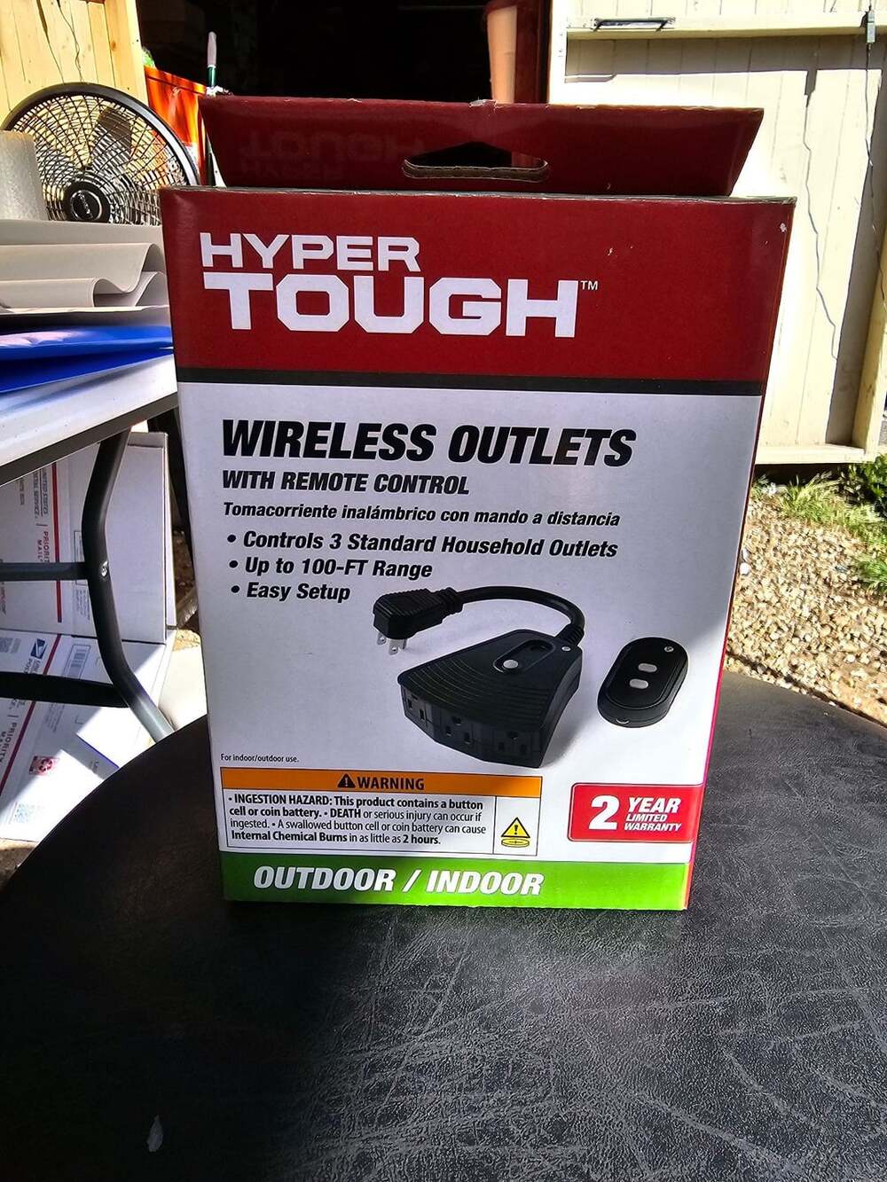Hyper Tough Wireless Outlets With Remote Control - Picture 2 of 3